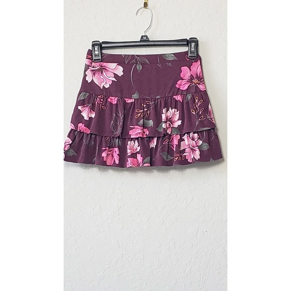Justice Girls Floral Tiered Ruffle Skirt‎ Size 12 Burgundy Pink Flowers